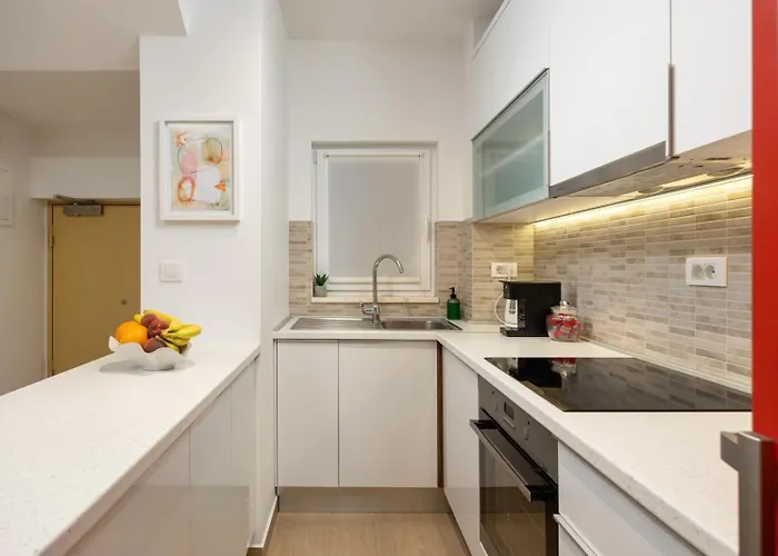 Tomas Garden Lux شقة