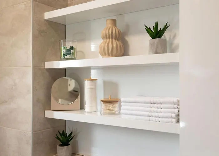 Tomas Garden Lux شقة