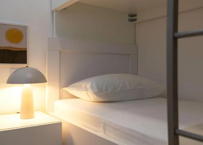 شقة Tomas Garden Lux *