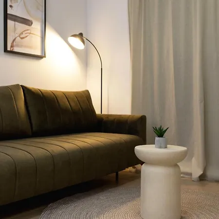 Tomas Garden Lux * スプリト